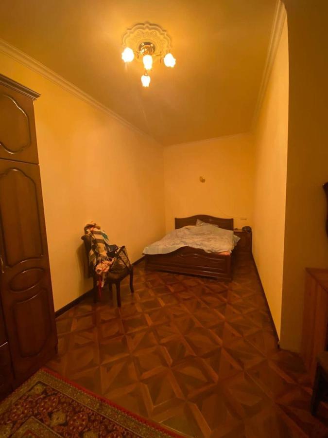 יירבאן Hero Hostel מראה חיצוני תמונה