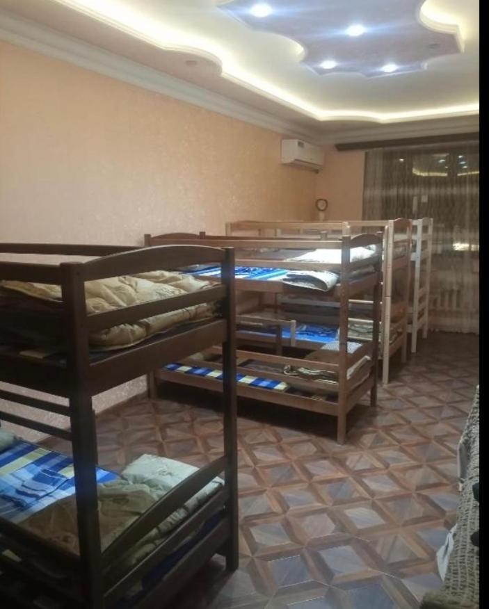 יירבאן Hero Hostel מראה חיצוני תמונה